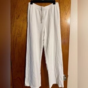 SKIMS Terry Straight Leg Sweatpants in White Size Medium